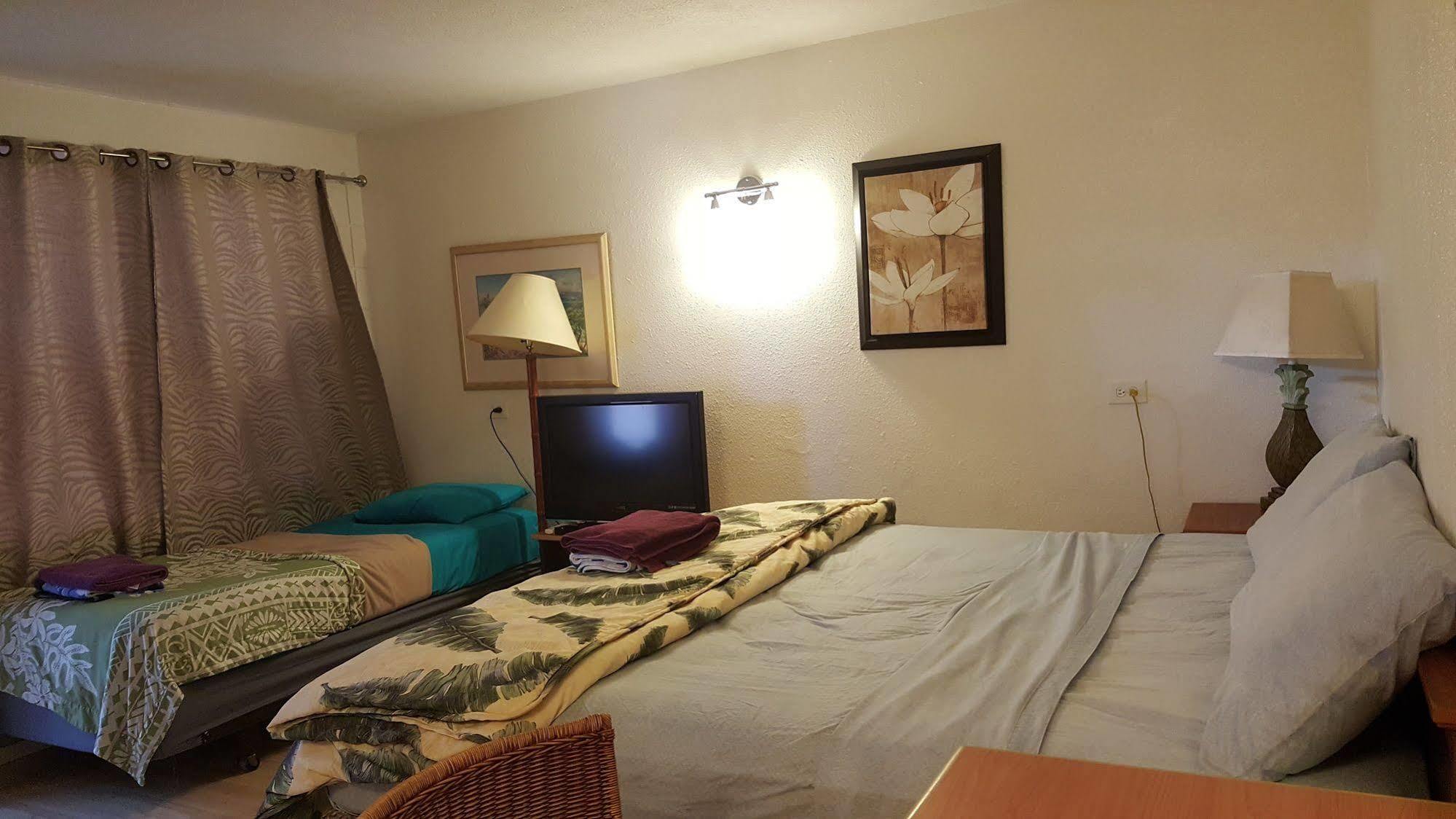 The Beach Waikiki Boutique Hostel هونولولو المظهر الخارجي الصورة