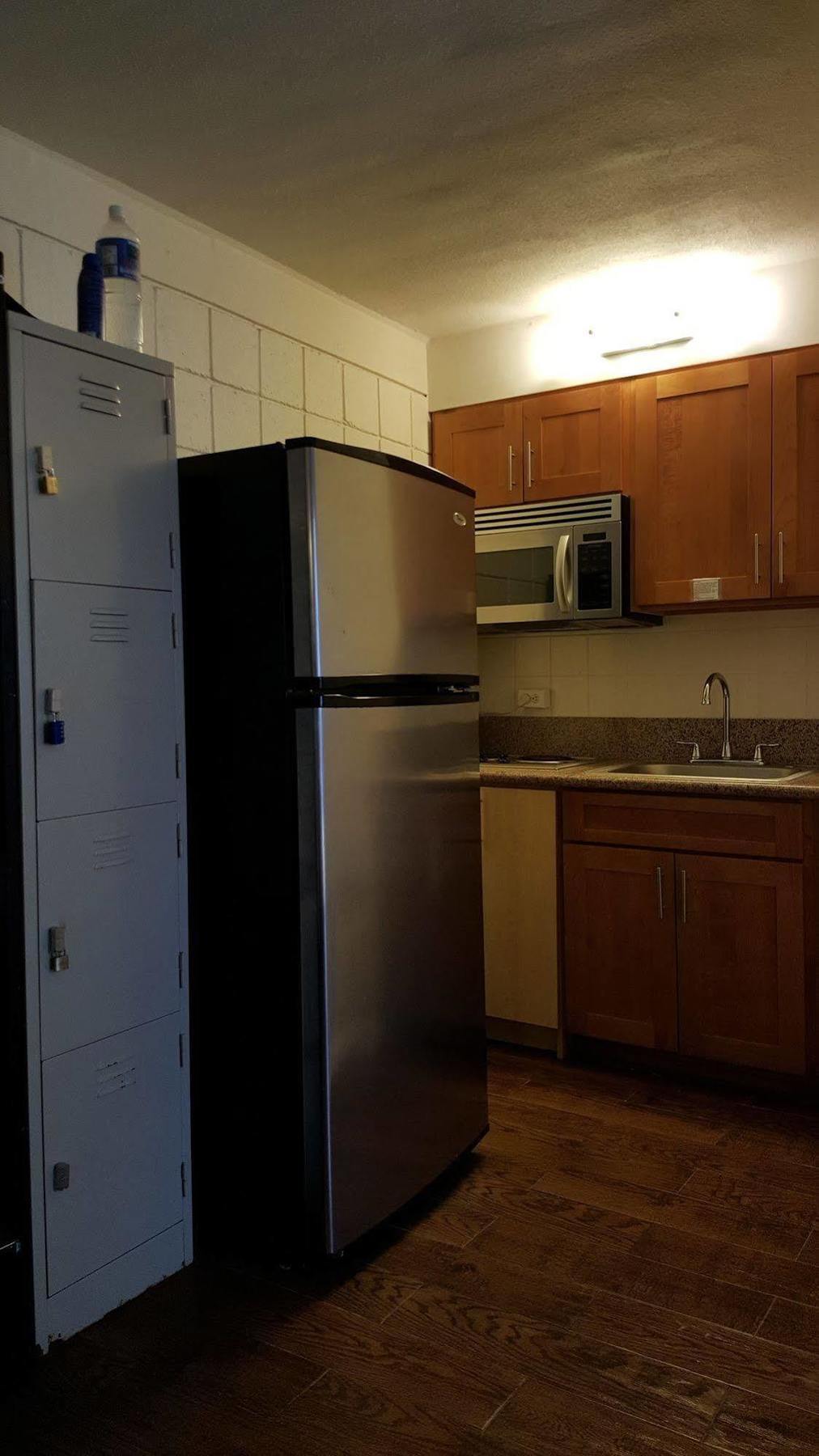 The Beach Waikiki Boutique Hostel هونولولو المظهر الخارجي الصورة