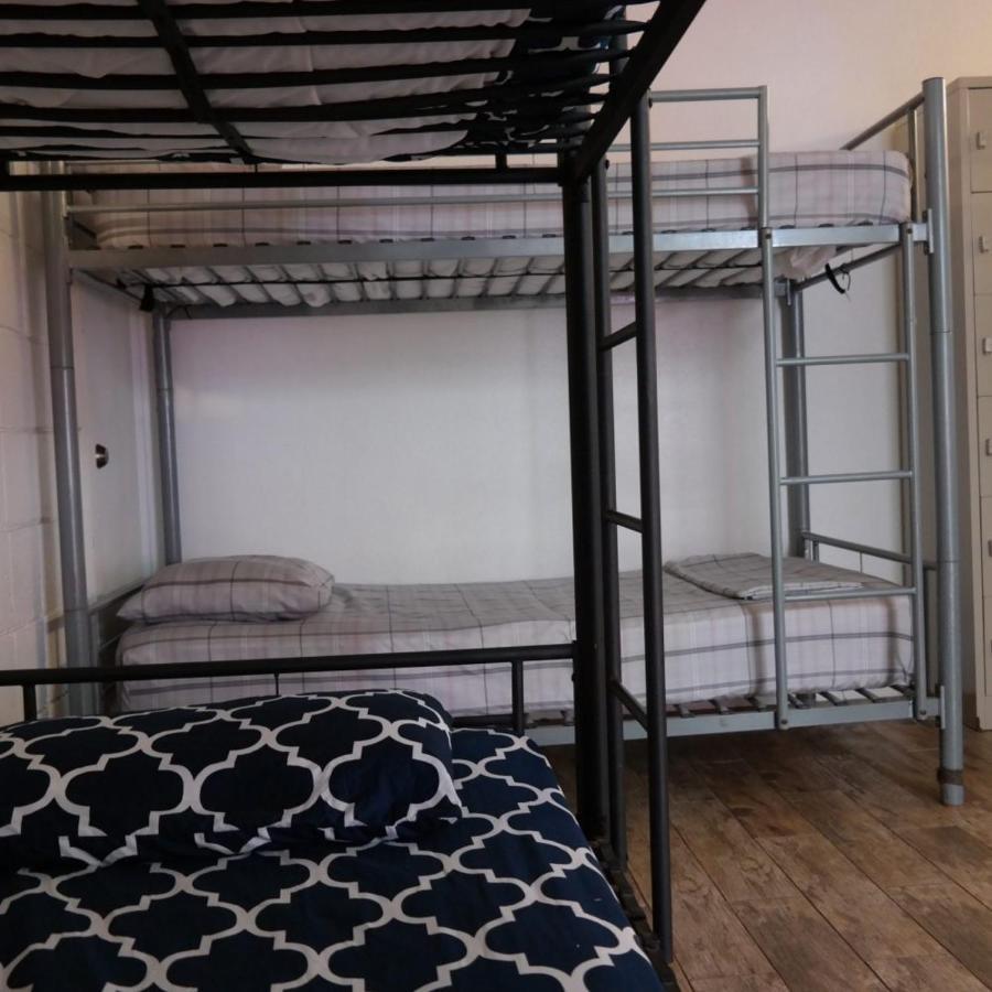 The Beach Waikiki Boutique Hostel هونولولو المظهر الخارجي الصورة