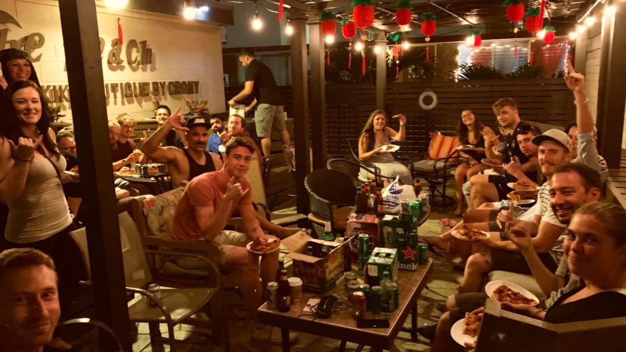 The Beach Waikiki Boutique Hostel هونولولو المظهر الخارجي الصورة