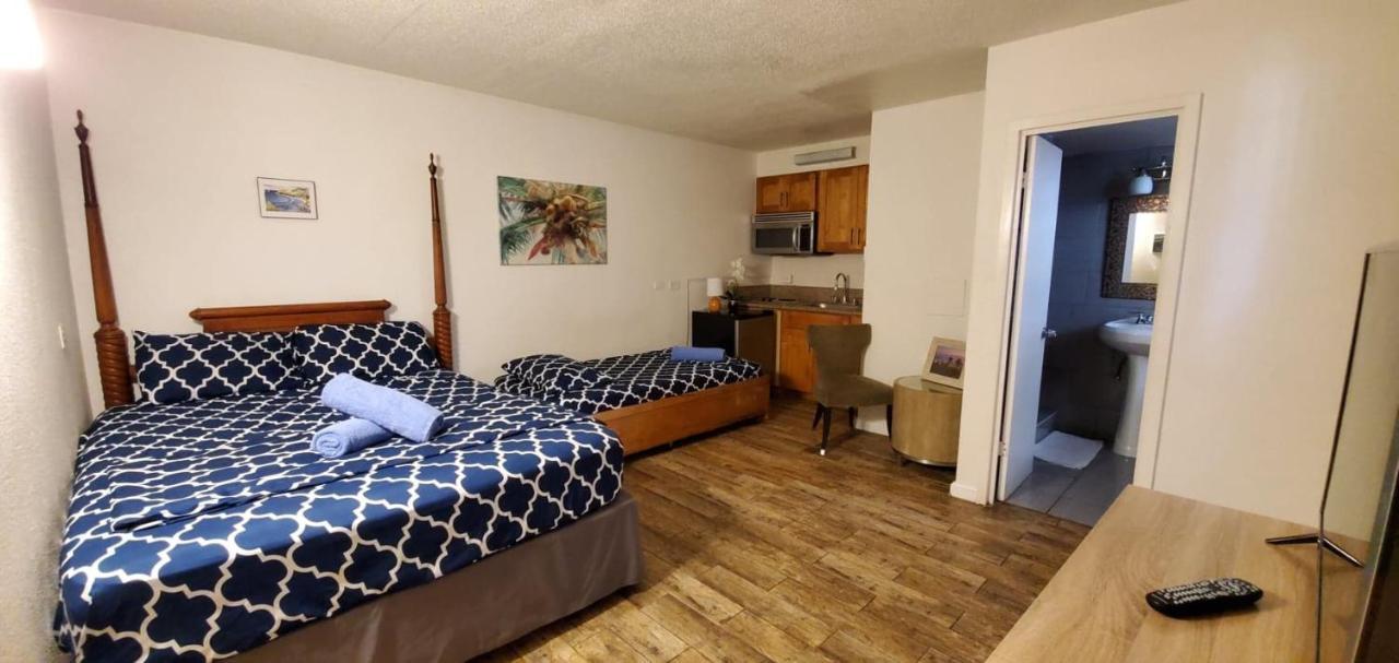 The Beach Waikiki Boutique Hostel هونولولو المظهر الخارجي الصورة